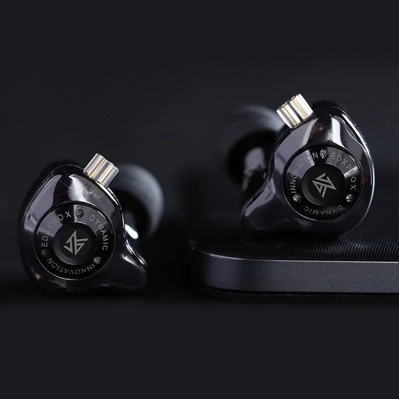 Dynamic Drive Earbuds